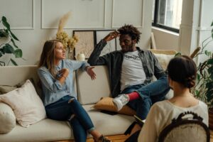 Rodzaje terapii psychologicznej – którą wybrać i dla kogo?